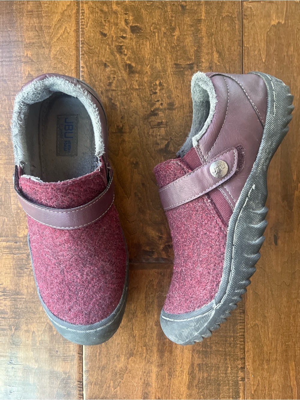 JBU by Jambu Blair wool slip-on wine/burgundy cozy, outdoor walking flats